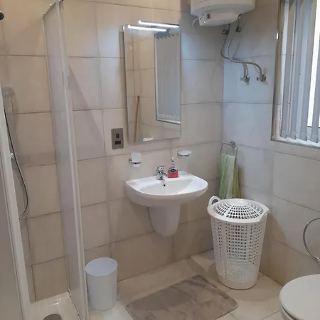 Nicely Furnished 2 Bedroom Apt In Bugibba St. Paul's Bay Exterior photo