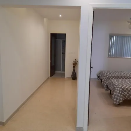 Nicely Furnished 2 Bedroom Apt In Bugibba St. Paul's Bay Exterior photo