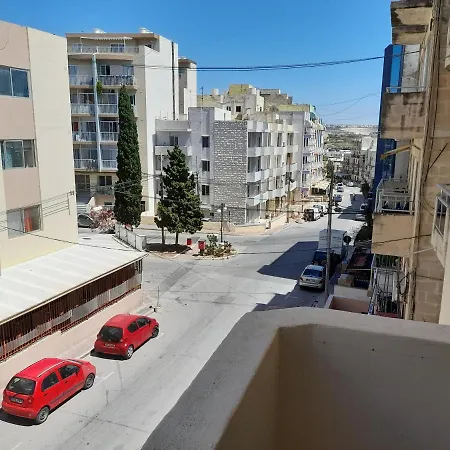 Nicely Furnished 2 Bedroom Apt In Bugibba St. Paul's Bay Exterior photo