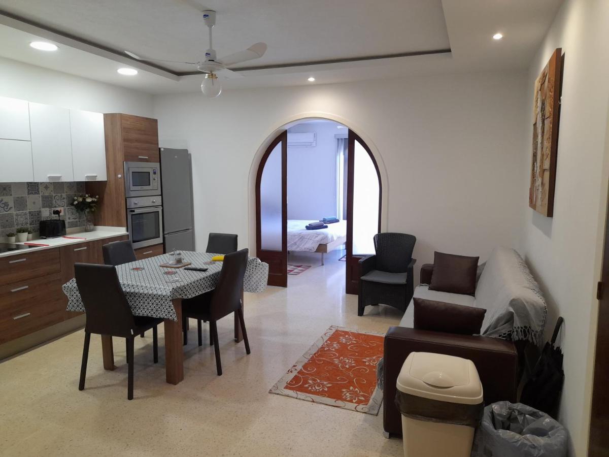 Nicely Furnished 2 Bedroom In Bugibba * St. Paul's Bay